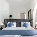 Andronis Luxury Hotel Oia (Santorini)