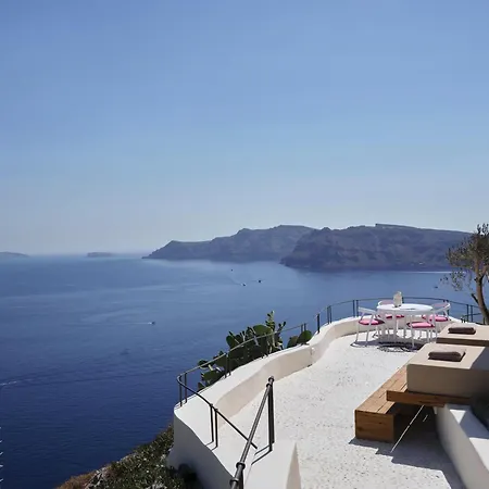 Andronis Luxury Hotel