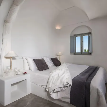 Andronis Luxury