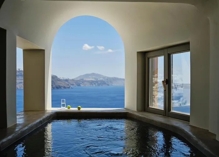 Andronis Luxury Hotell 5*