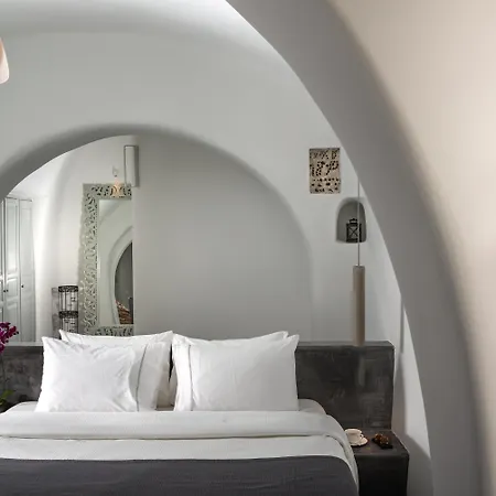Andronis Luxury 5*