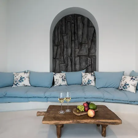 Andronis Luxury Hotel