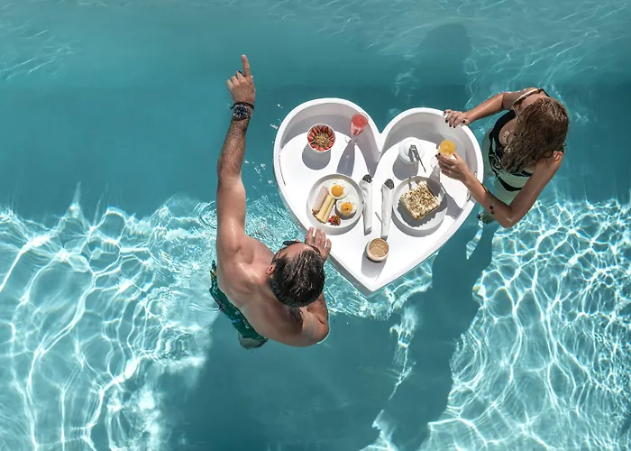 Andronis Luxury 5* Oia (Santorini)