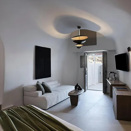 Andronis Luxury 5*